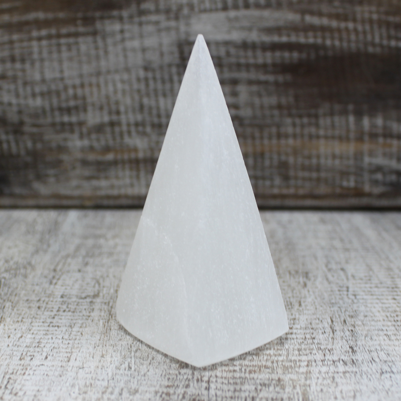 Selenitová pyramída - 10 cm