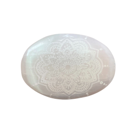 Selenitová palma - gravírovaná mandala